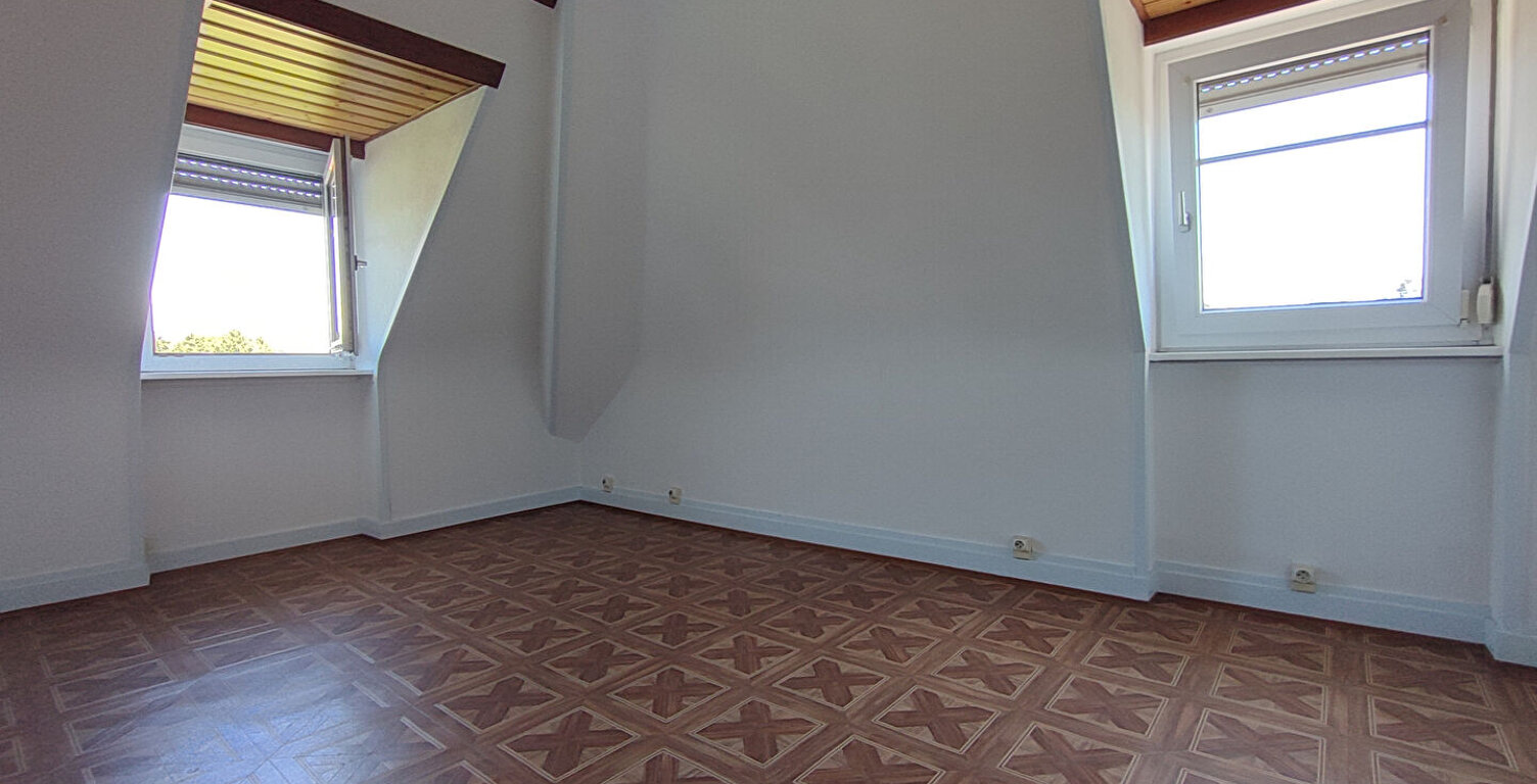 VENTE d'un appartement de 3 pièces (48m²) à MULHOUSE — photo 1