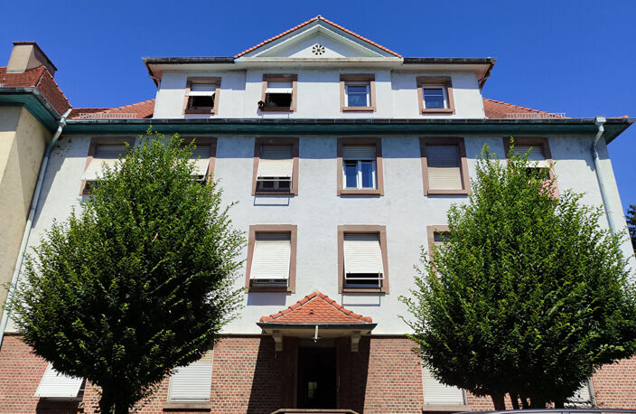 VENTE d'un appartement de 3 pièces (48m²) à MULHOUSE — photo 2