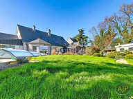 VITRE EN CAMPAGNE Maison  8 pièce(s) 257.84 m2 — photo 3
