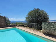 Maison de village avec vue panoramique, jardin et piscine — photo 2