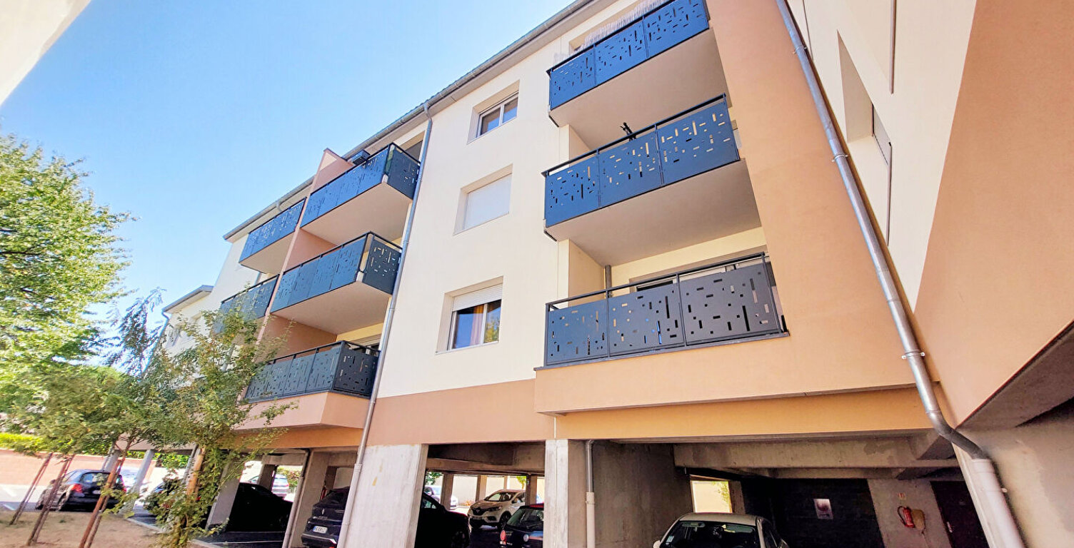 SOUS COMPROMIS -Bel Appartement Albi  -T2 de 42 m2 avec parking privatif et terrasse — photo 1