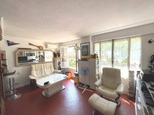 Réf. 10133- VENTE A TERME OCCUPEE 8 ans, CANNES Proche République — photo du bien
