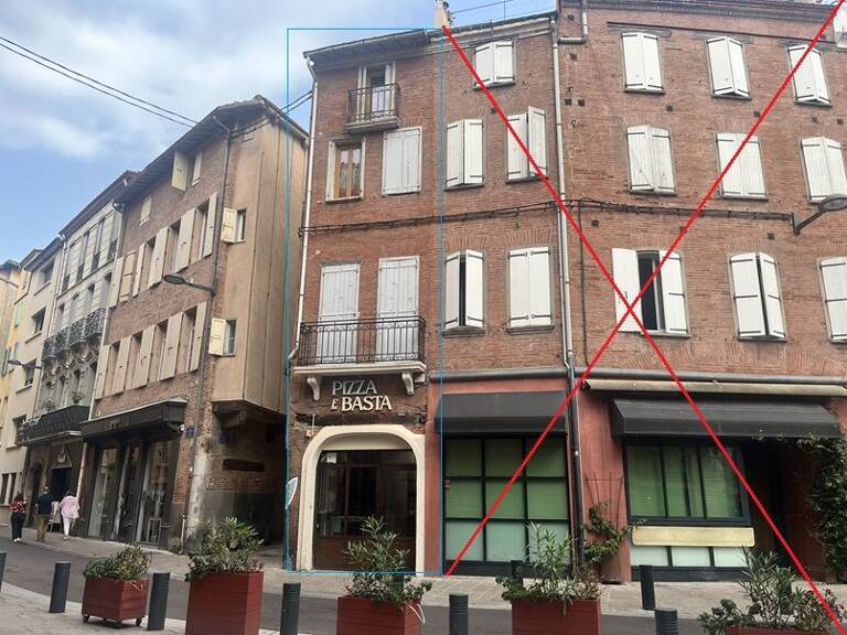 Immeuble avec commerce — photo 1