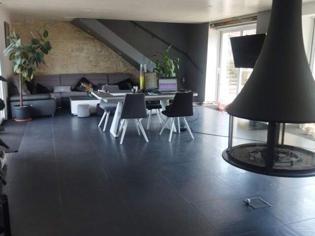MAISON CONTEMPORAINE T6 -20 MN NORD CAHORS — photo du bien