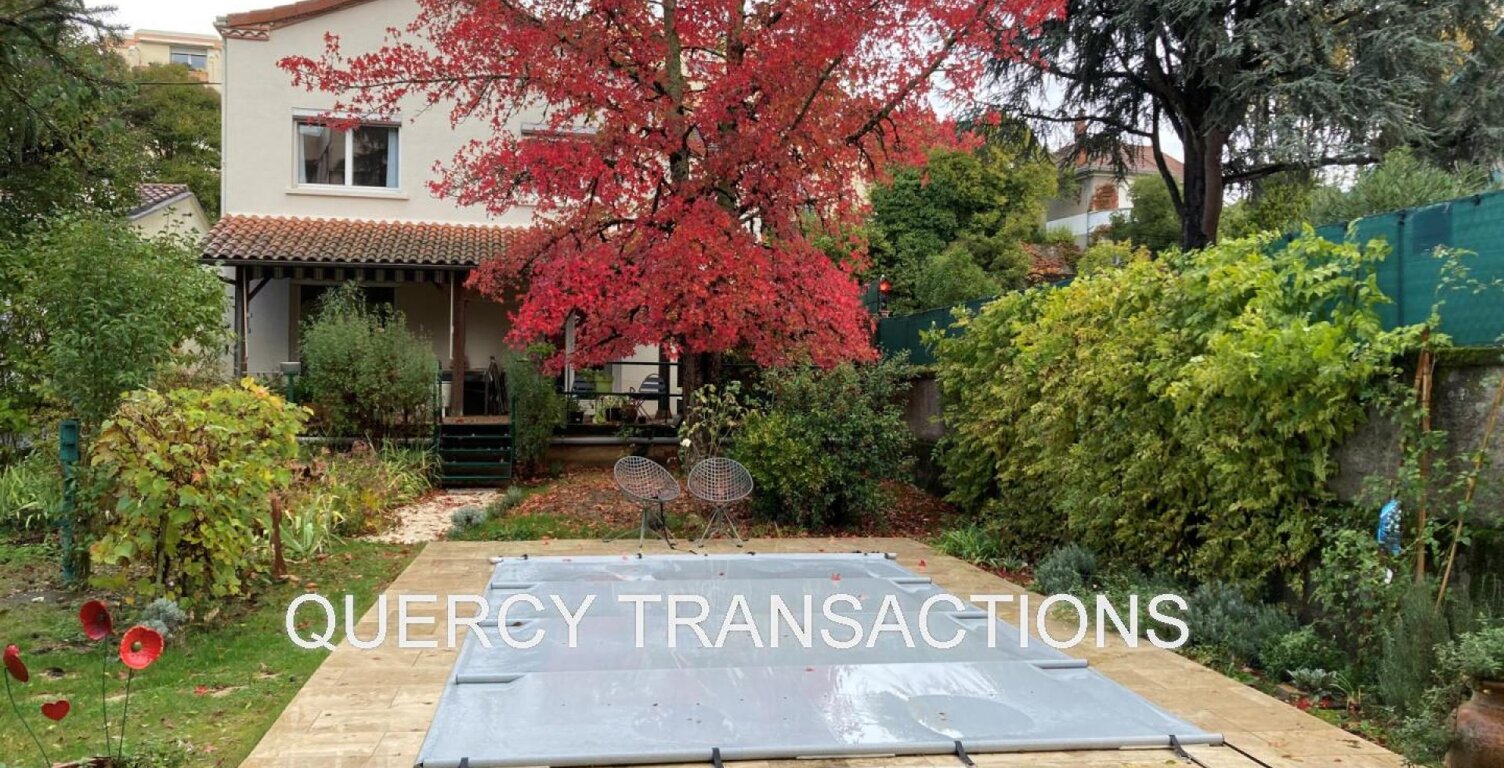 Cahors maison centre-ville avec garage jardin et piscine — photo 1