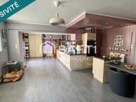 Maison en pierre de commodité de plain pied — photo 2