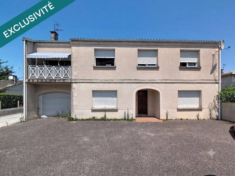 ENSEMBLE IMMOBILIER DE 230 M² AVEC GARAGE ET STATIONNEMENTS — photo 1