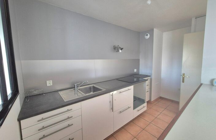 appartement type f3 avec ascenseur — photo 3