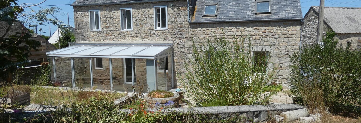 Maison 5 Pièces 101 m² à vendre à Mespaul (29420)