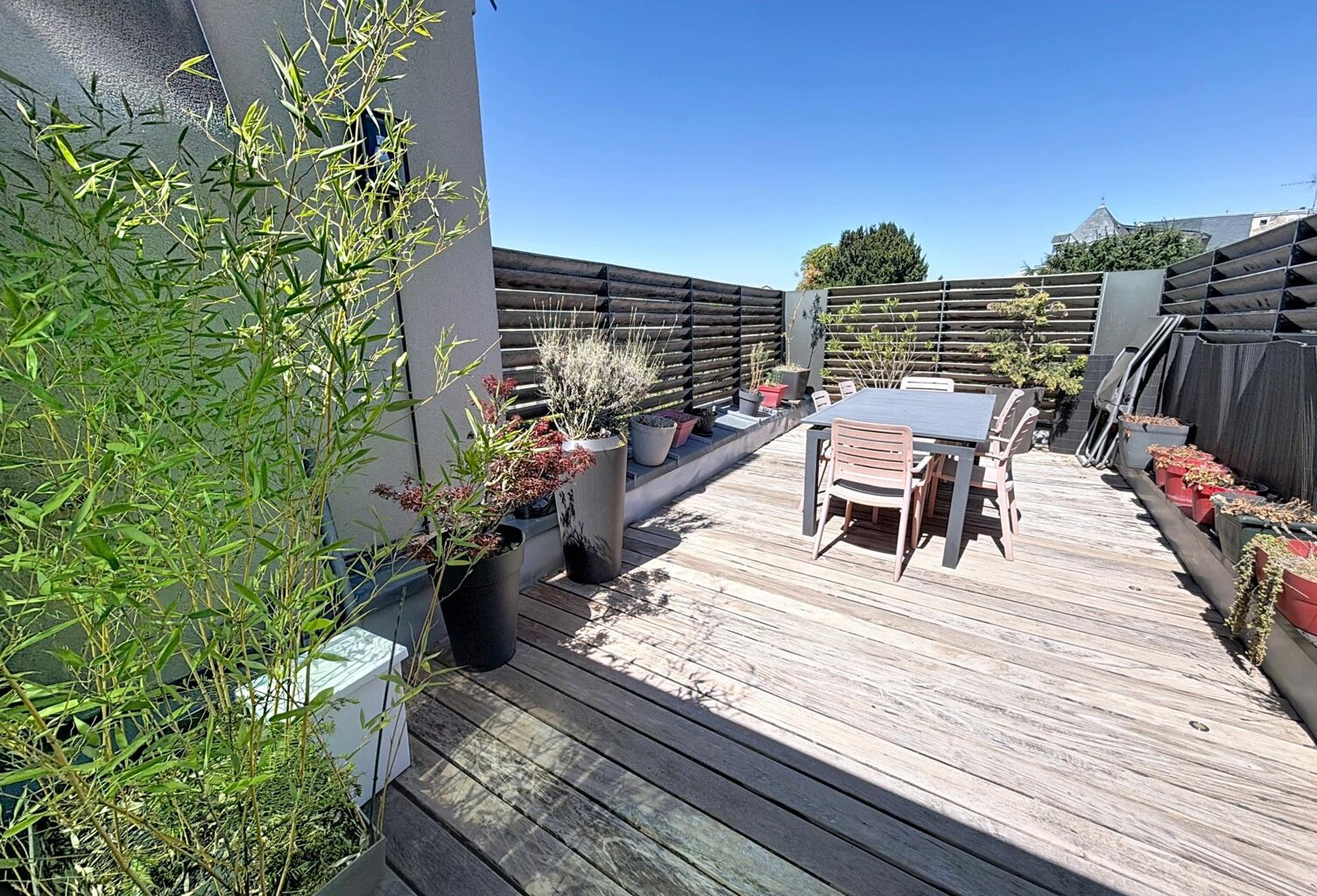 Maison de ville de caractère avec terrasse  Un esprit loft au cœur de Reims — photo 1