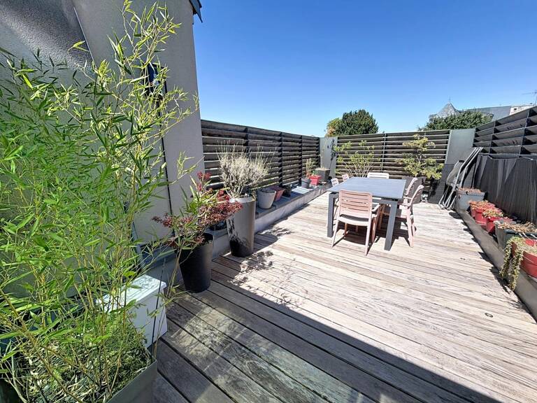Maison de ville de caractère avec terrasse  Un esprit loft au cœur de Reims — photo 1