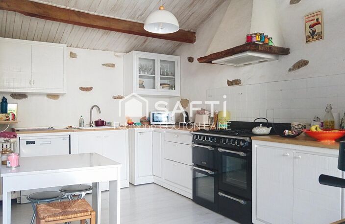 A Aizenay, maison de caractère de 152 m² avec 5 ch — photo 4
