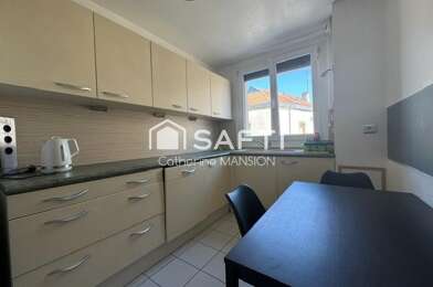 Appartement 4 pièces 220000 €