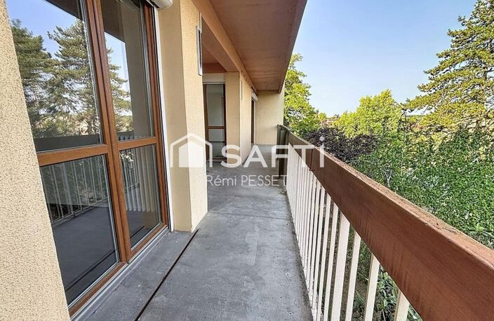 A vendre appartement avec beaux volumes proche Fobio — photo 2