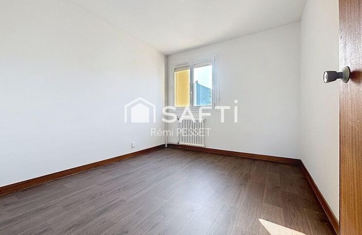 A vendre appartement avec beaux volumes proche Fobio — photo 5