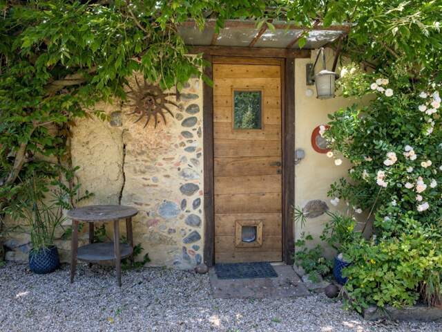 Une maison qui vous enveloppe dès les premiers pas — photo du bien