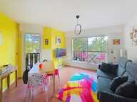 Beau studio lumineux avec plage et commerces à pied dans parc avec piscine — photo 4