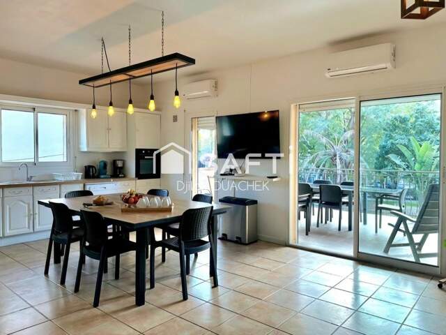 Immeuble de rapport 5 pièces de 260m² — photo du bien
