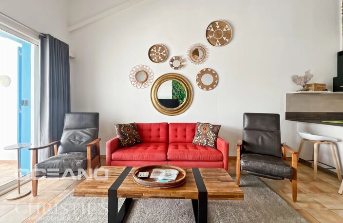 APPARTEMENT DUPLEX - Possibilité 2 chambres - BAIE ORIENTALE - OCEANO Christie's International Real Estate — photo 2
