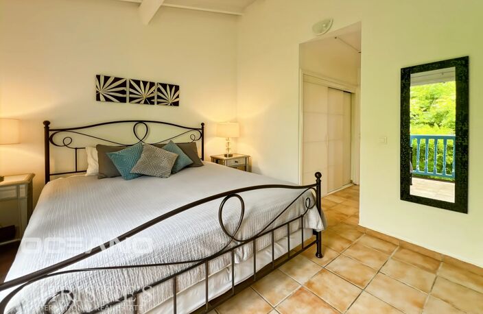 APPARTEMENT DUPLEX - Possibilité 2 chambres - BAIE ORIENTALE - OCEANO Christie's International Real Estate — photo 5