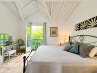 APPARTEMENT DUPLEX - Possibilité 2 chambres - BAIE ORIENTALE - OCEANO Christie's International Real Estate — photo 2