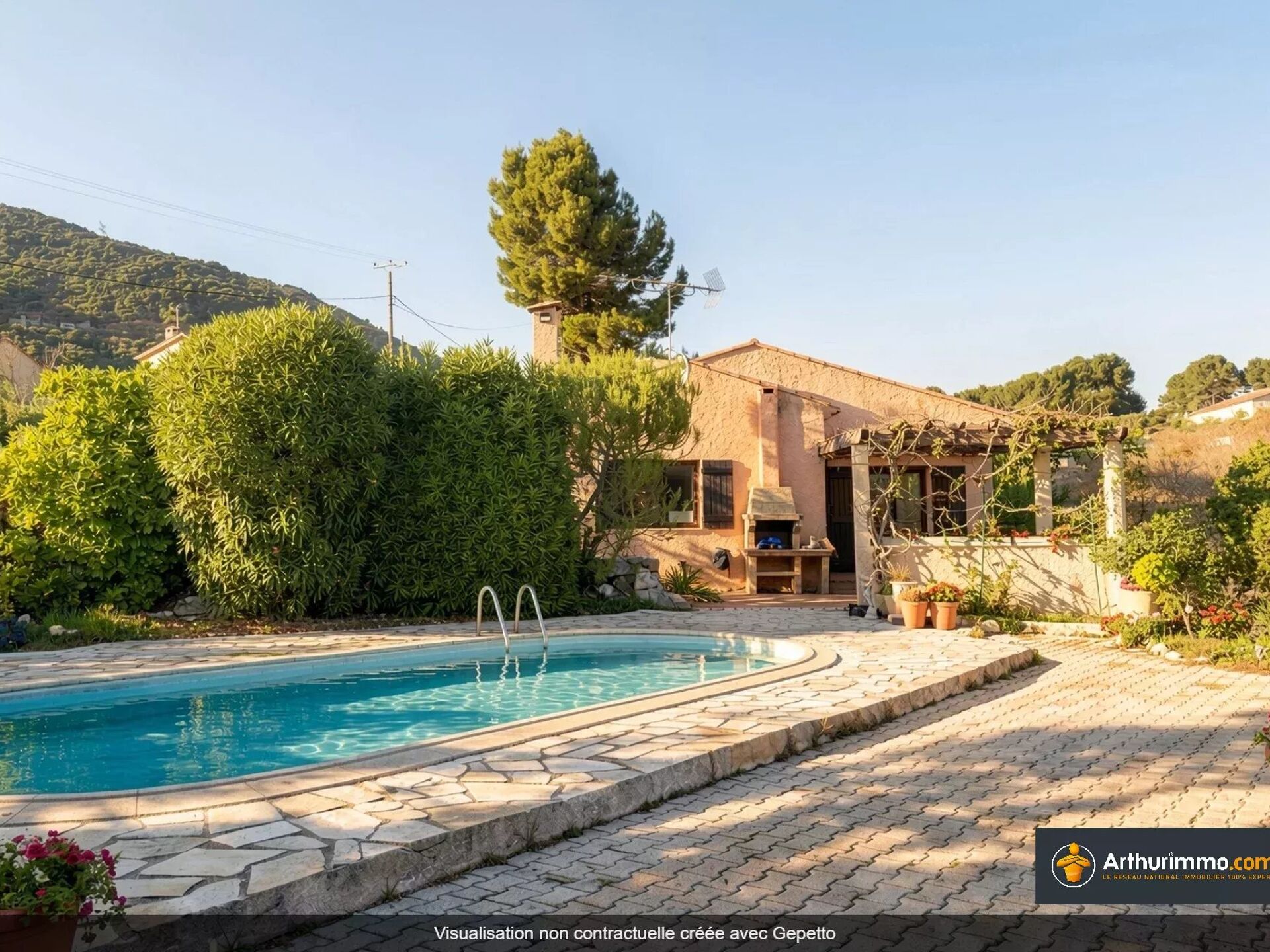 Maison 4 pièces 130 m² · à Carros · 130 m² · 619 000 €