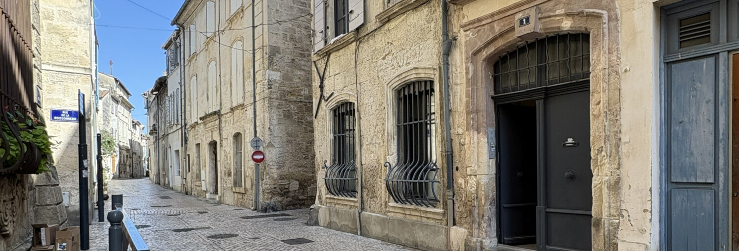Immeuble  300 m² à vendre à Tarascon (13150)