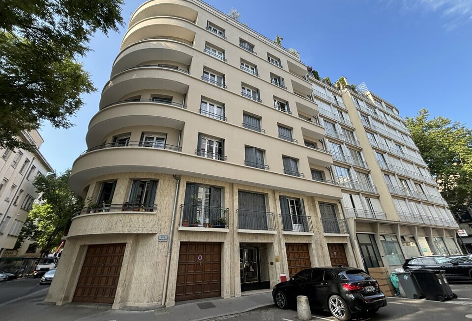 BUREAUX à LOUER — photo 1
