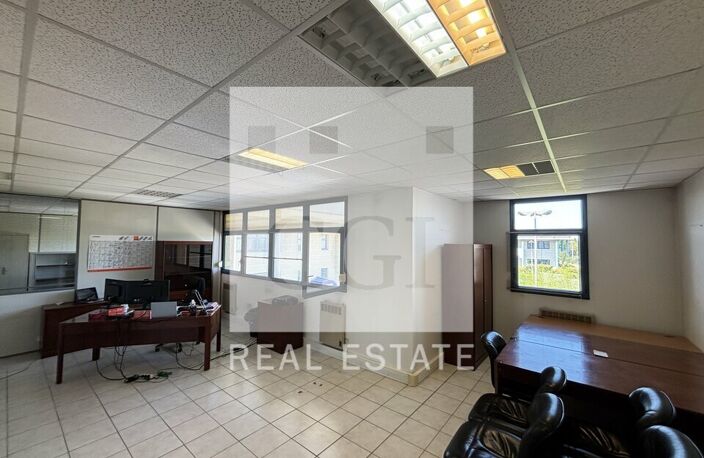 BUREAUX à LOUER — photo 4