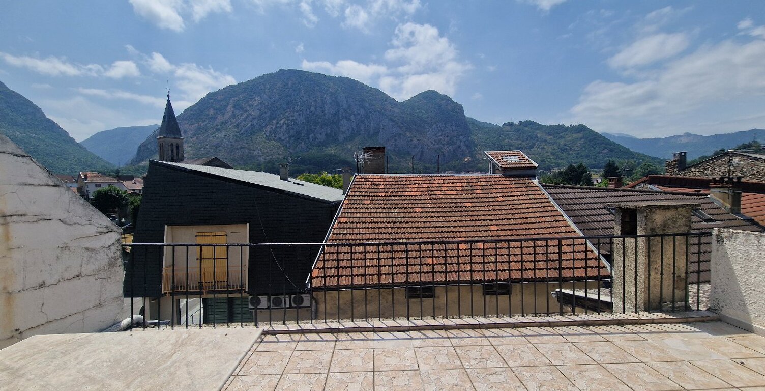 Vente appartement 5 pièces 75 m² Tarascon-sur-Ariège (09400) — photo 1