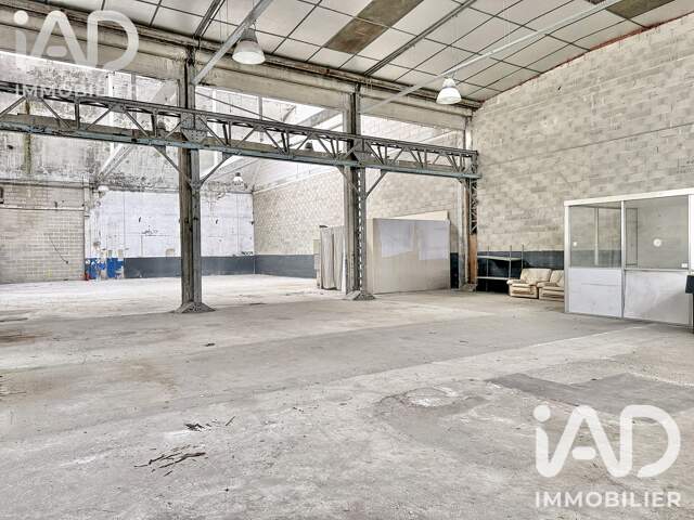 Vente Boutique/Local commercial 575 m&sup2; — photo du bien