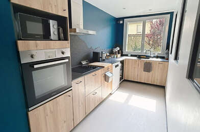 Appartement 3 pièces 880 €
