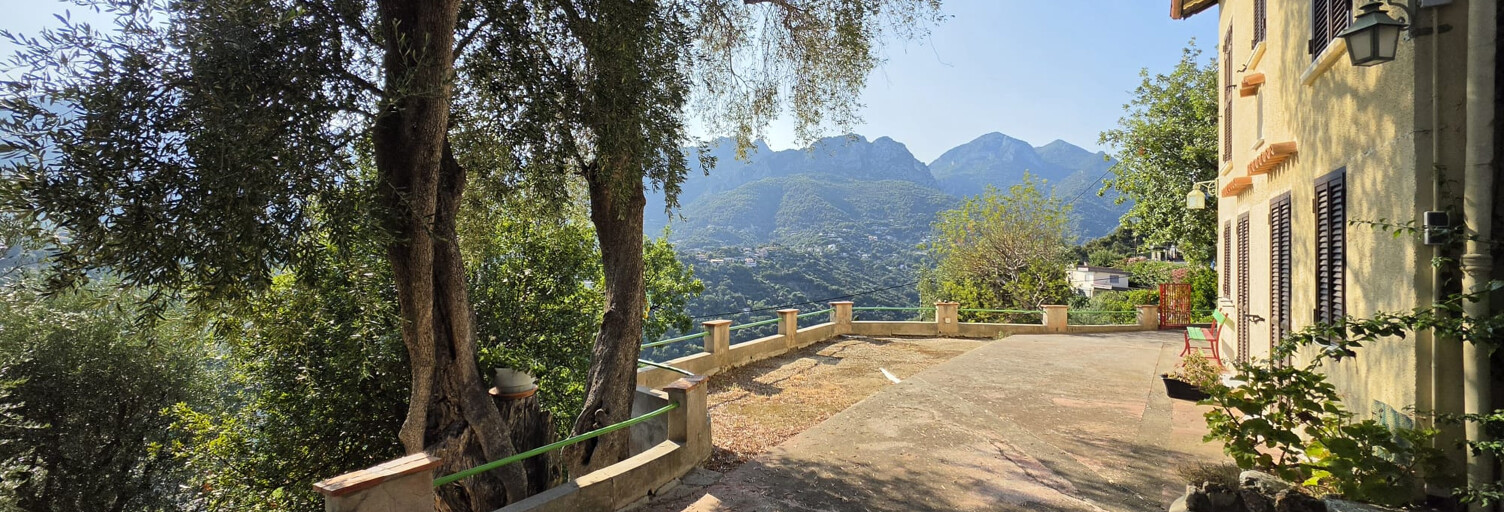 Maison 4 Pièces 75 m² à vendre à Menton (06500)