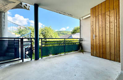 Appartement St GENIEZ d'OLT - Grand T2 de 52.65 m² avec une terrasse de 11 .70 m² — photo du bien