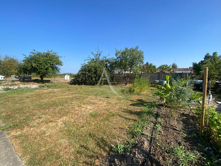 Terrain Rochefort 250 m2 — photo 1