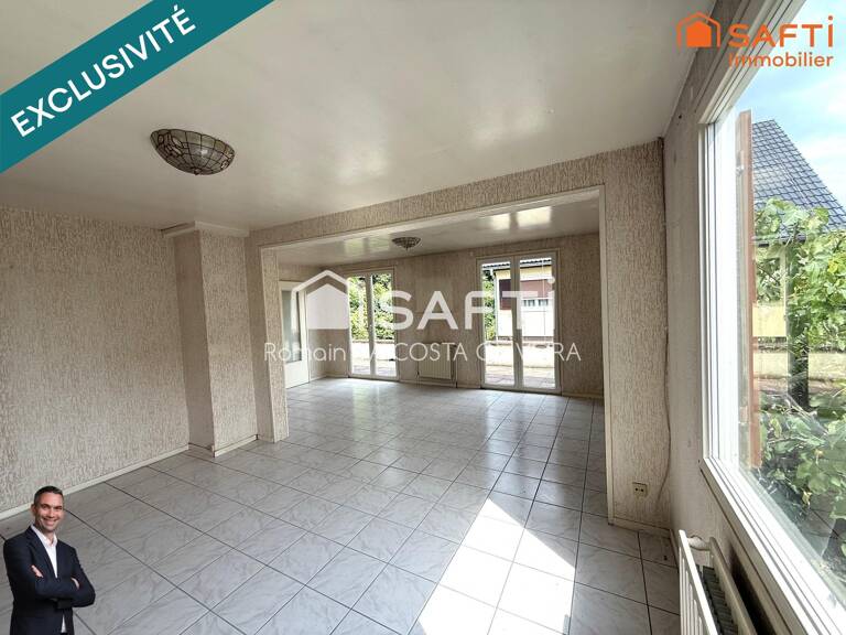 Superbe maison de 124m² habitables disposant de 5 chambres, un sous-sol, le tout est implanté sur 4,33 ares ! — photo 1