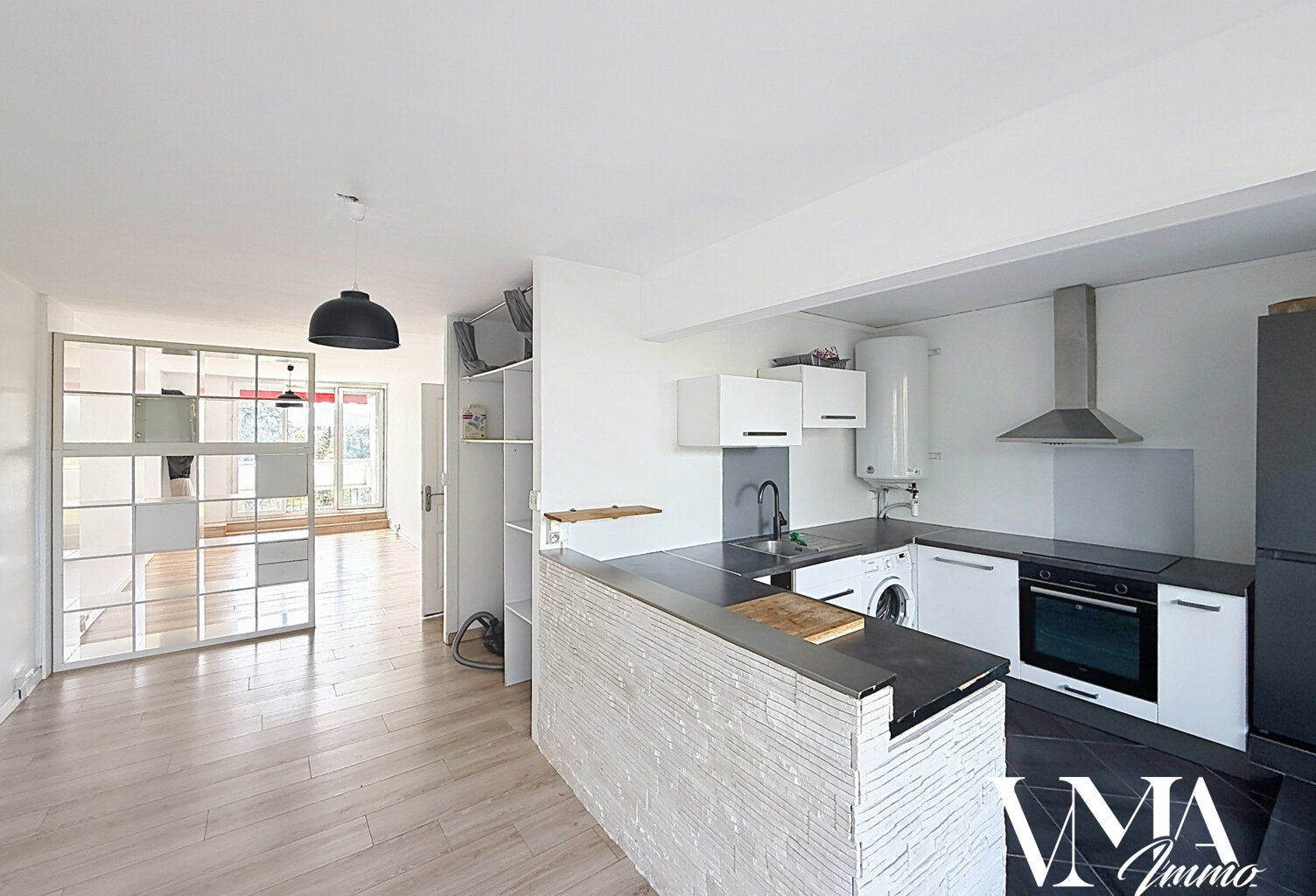 Appartement T2 52m2 Tassin la demi lune. — photo 1