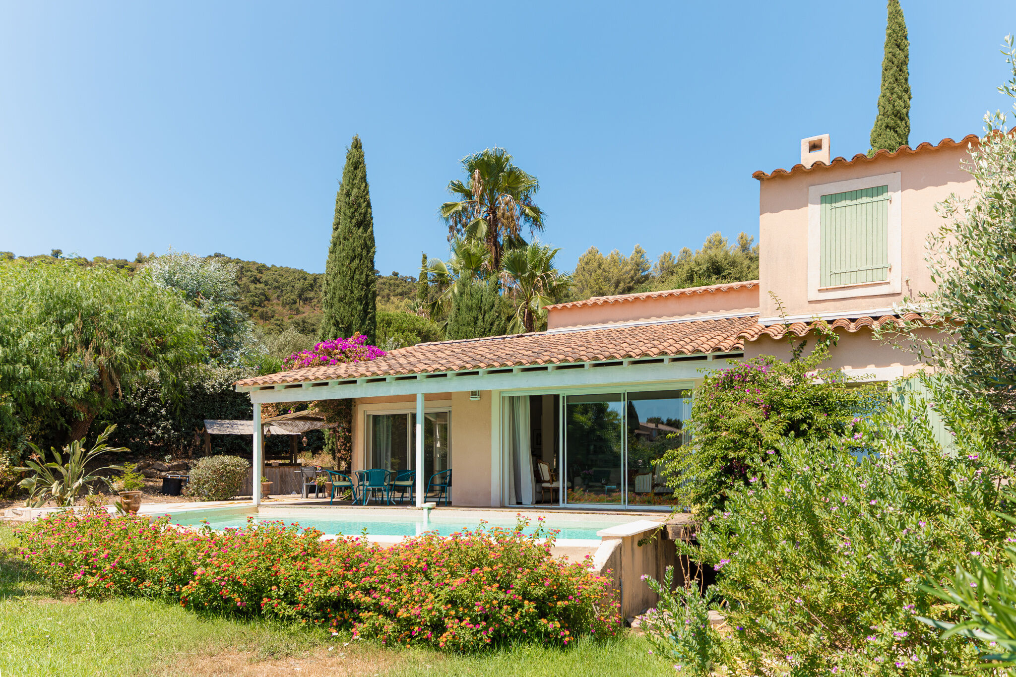 Villa / Maison  T6 à vendre Hyères 83400