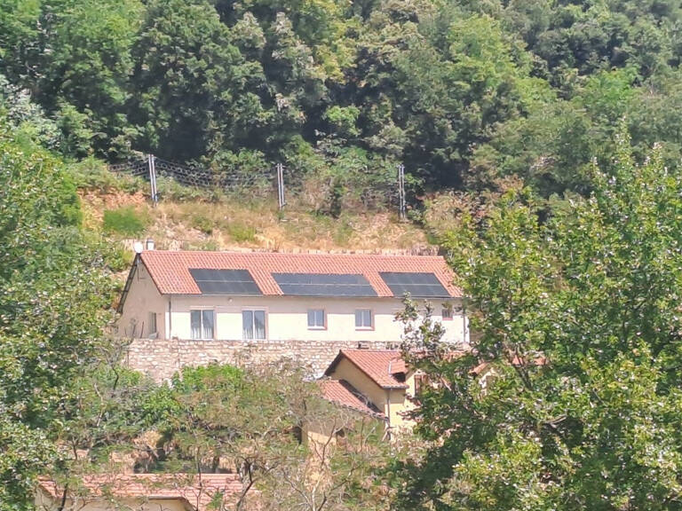 Villa de plain-pied 123 m2 (4 ch.) : Confort écologique & rivière à proximité — photo 1