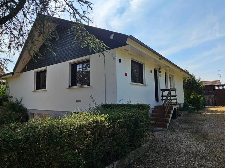 Maison plain pied sur sous-sol complet, 2 chambres et dépendance — photo 1