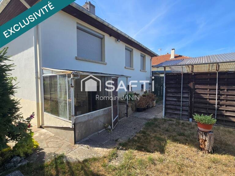 Maison individuelle sur sous-sol complet avec grand terrain et garages — photo 1