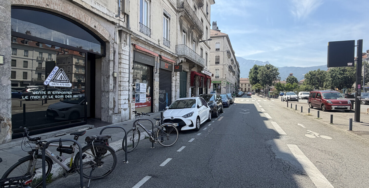 Local commercial 100.28 m2 — photo 1