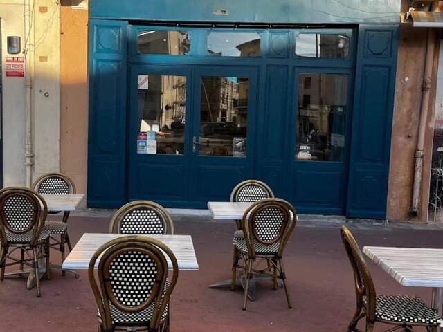 Bar licence IV, quartier Pyrénnées — photo du bien