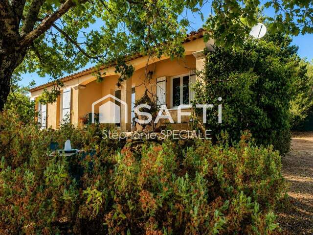 BAGNOLS-EN-FORÊT  Villa de plain-pied de 102 m² sur 2 000 m² de terrain, au cœur d'un environnement naturel préservé — photo du bien