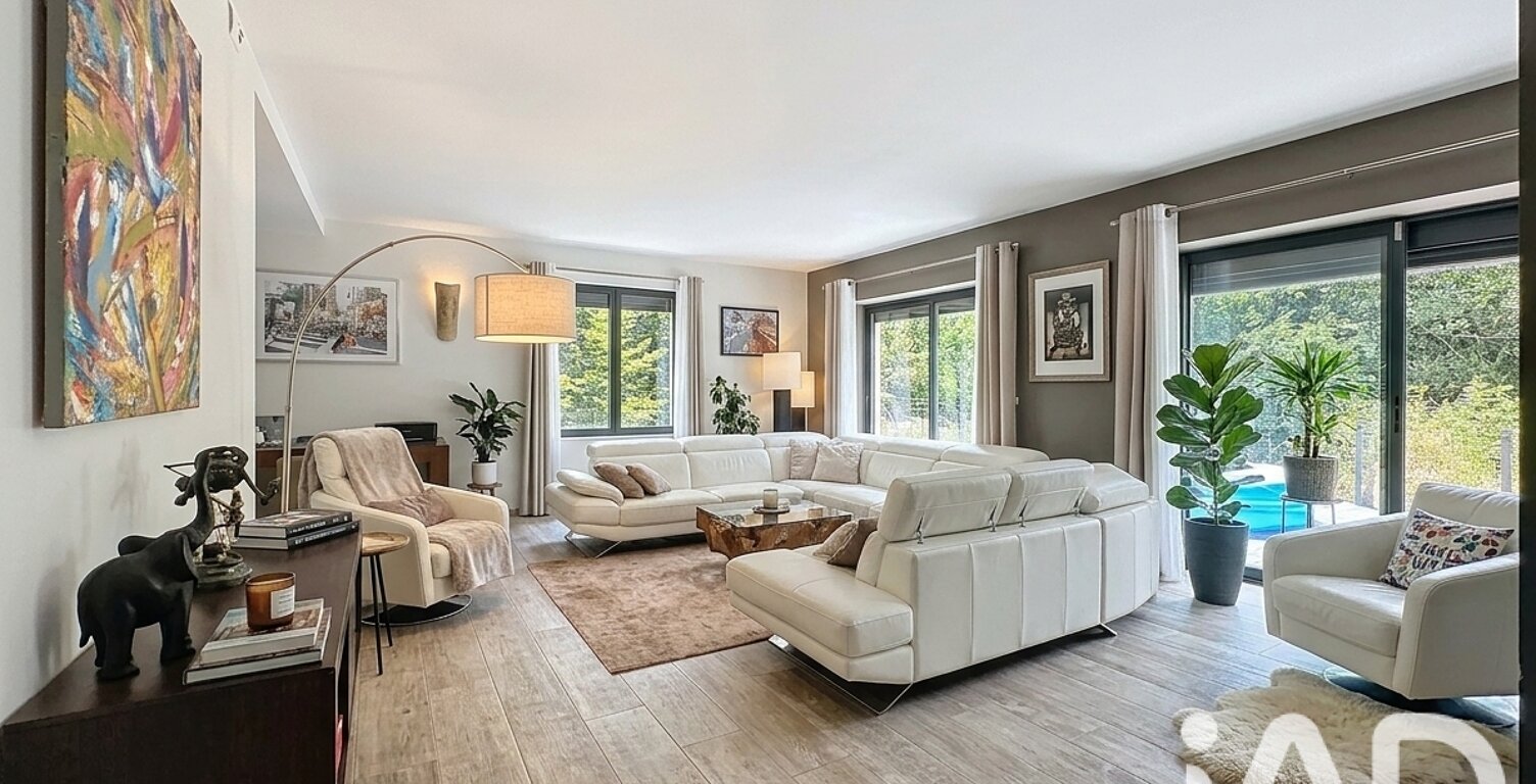 Vente Maison traditionnelle 7 pièces — photo 1