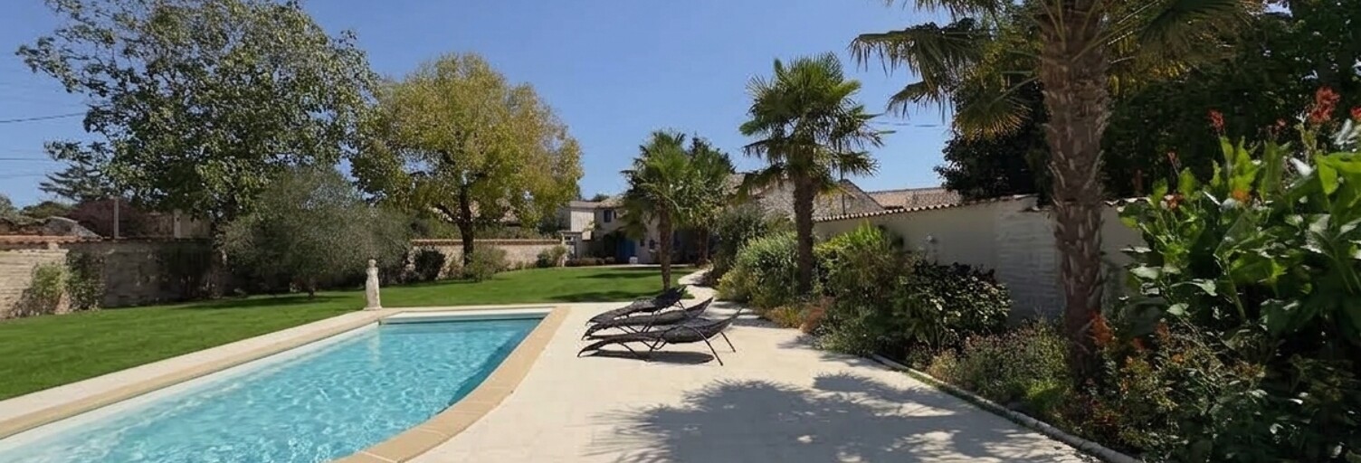 Maison 7 Pièces 250 m² à vendre à Vanzay (79120)