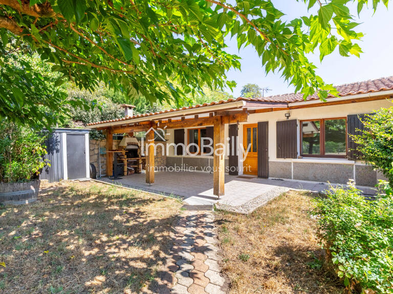 MAISON 2 CHAMBRES JARDIN 200M2 PROCHE CENTRE-VILLE — photo 1