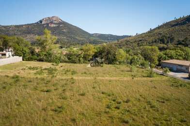 Terrain  96000 €