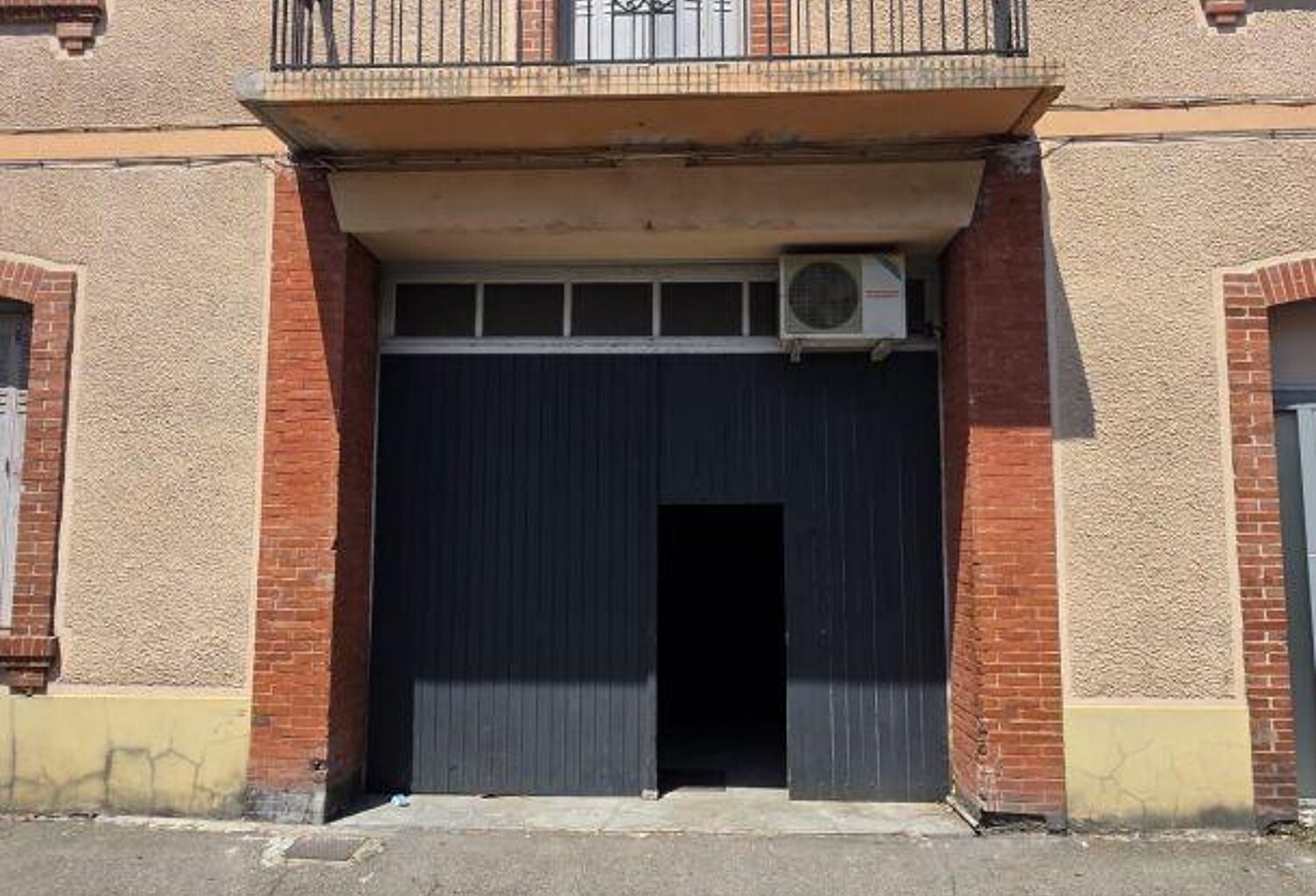 Location Surface diverse 118 m&sup2; — photo 1