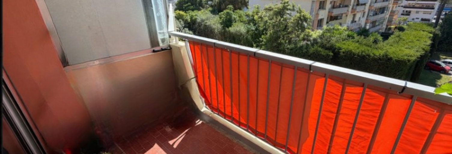 Appartement 1 Pièce 22 m² à vendre à Mandelieu-la-Napoule (06210)